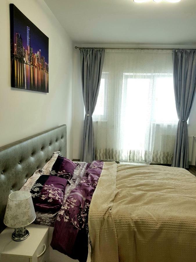 Skyline Rooftop Condos Oradea Bagian luar foto