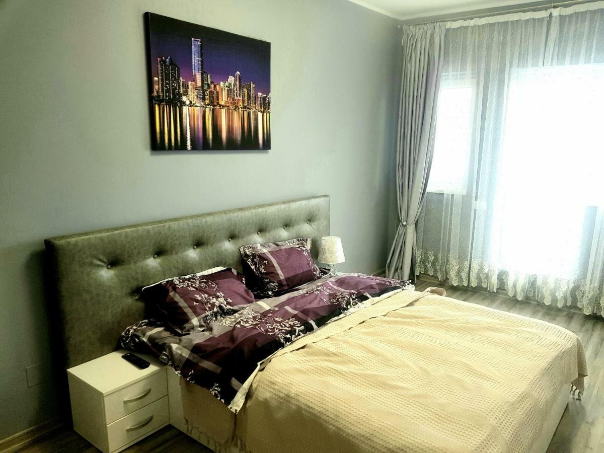 Skyline Rooftop Condos Oradea Bagian luar foto